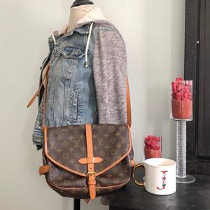 Louis Vuitton Saumar Crossbody Bag